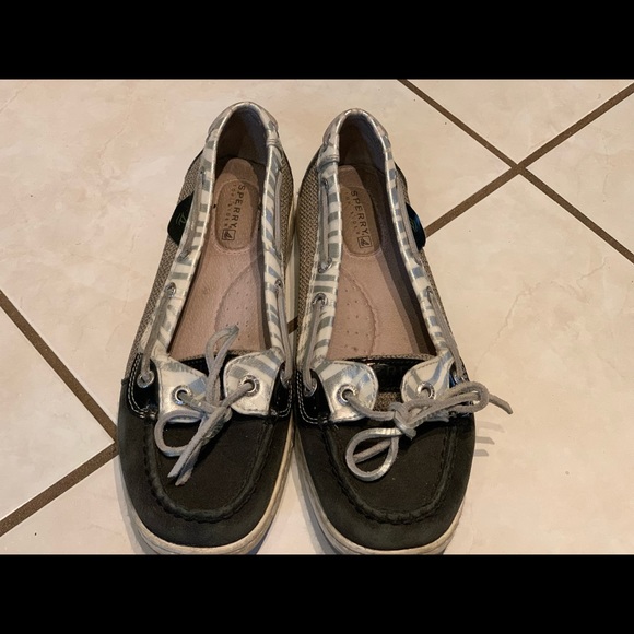 sherry dock shoes - Picture 2 of 2